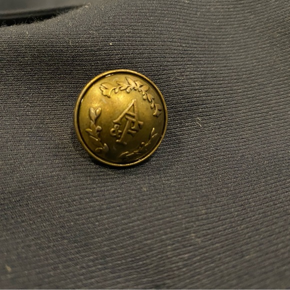 Abercrombie Navy Double-breasted Crop-style Blazer (Size L) - Picture 5 of 6